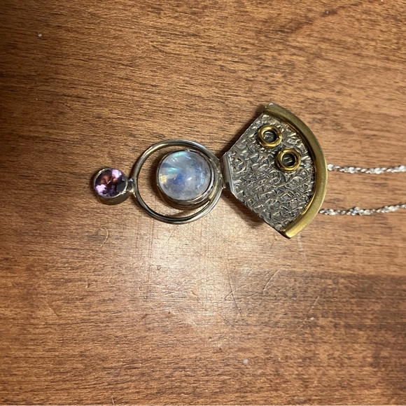 Rainbow moon stone Necklace - Picture 2 of 5